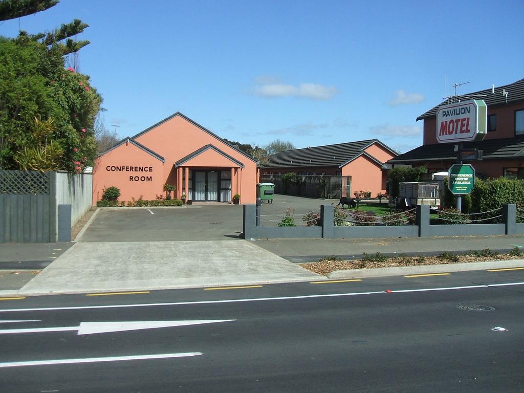 פלמרסטון נורת' Pavilion Motel & Conference Centre מראה חיצוני תמונה